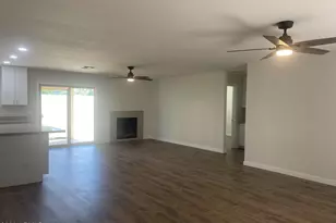 2920 E Michelle Dr, Phoenix, AZ 85032 - Photo 5