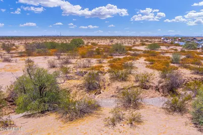 Xxxxx N 181st Avenue #-, Surprise, AZ 85387 - Photo 17