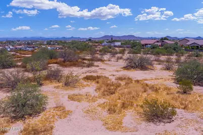 Xxxxx N 181st Avenue #-, Surprise, AZ 85387 - Photo 15