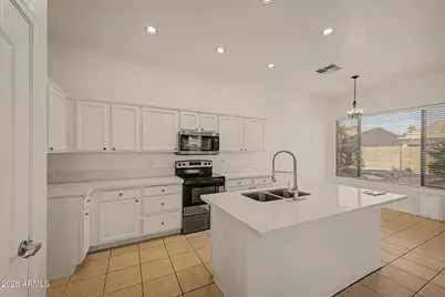 530 S Bahama Drive, Gilbert, AZ 85296 - Photo 13