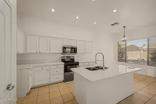 530 S Bahama Dr, Gilbert, AZ 85296 - Photo 13