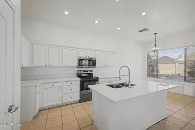 530 S Bahama Drive, Gilbert, AZ 85296 - Photo 13