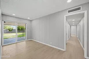 1221 E Elm St, Phoenix, AZ 85014 - Photo 15