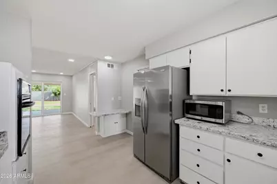 1221 E Elm Street, Phoenix, AZ 85014 - Photo 11