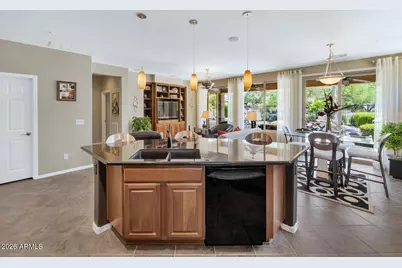 12962 W Yellow Bird Lane, Peoria, AZ 85383 - Photo 13