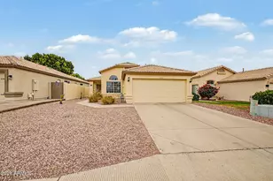 6735 E Melrose St, Mesa, AZ 85215 - Photo 27
