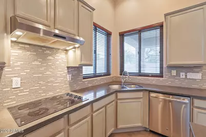 3142 E Windmere Drive, Phoenix, AZ 85048 - Photo 7