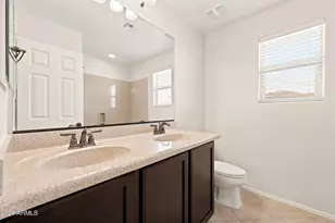 1823 W Fetlock Trail, Phoenix, AZ 85085 - Photo 19