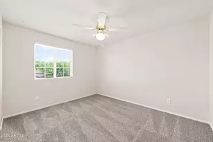 1823 W Fetlock Trail, Phoenix, AZ 85085 - Photo 17