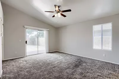 6747 E Melrose Street, Mesa, AZ 85215 - Photo 9