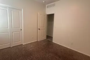 7833 W Kerby Ave, Phoenix, AZ 85043 - Photo 15