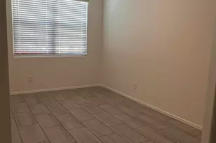 7833 W Kerby Ave, Phoenix, AZ 85043 - Photo 3