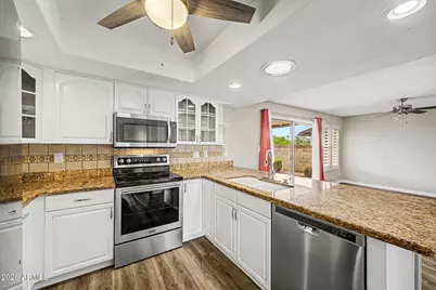11409 S Shoshoni Drive, Phoenix, AZ 85044 - Photo 13
