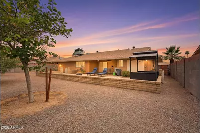11016 W Meade Drive, Sun City, AZ 85351 - Photo 35