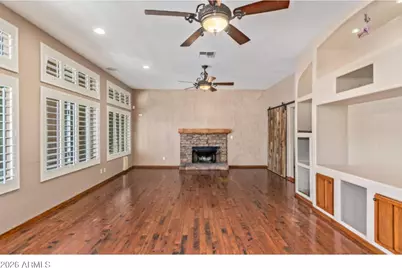 1302 E Captain Dreyfus Avenue, Phoenix, AZ 85022 - Photo 5