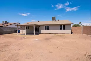 2541 N 50th Ln, Phoenix, AZ 85035 - Photo 19