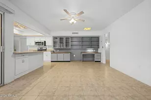 19029 N Palo Verde Dr, Sun City, AZ 85373 - Photo 17