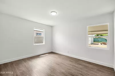 2510 E Fairmount Avenue, Phoenix, AZ 85016 - Photo 13