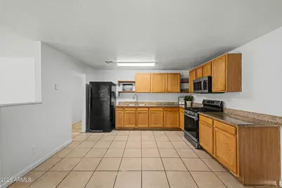 6616 W Cambridge Avenue, Phoenix, AZ 85035 - Photo 11