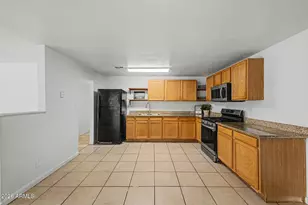 6616 W Cambridge Ave, Phoenix, AZ 85035 - Photo 11