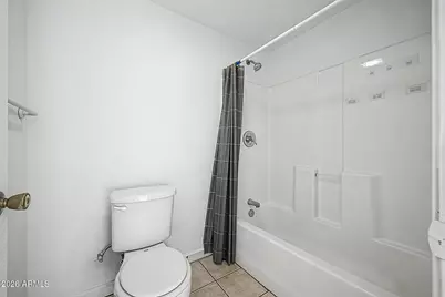 6616 W Cambridge Avenue, Phoenix, AZ 85035 - Photo 19