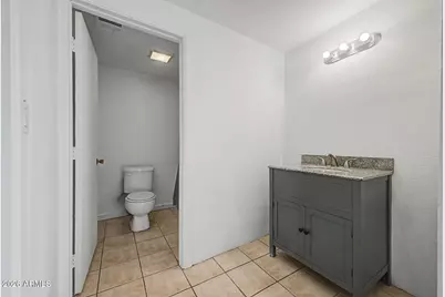 6616 W Cambridge Avenue, Phoenix, AZ 85035 - Photo 17