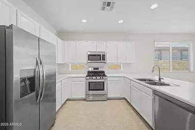 3737 S 64th Lane, Phoenix, AZ 85043 - Photo 11