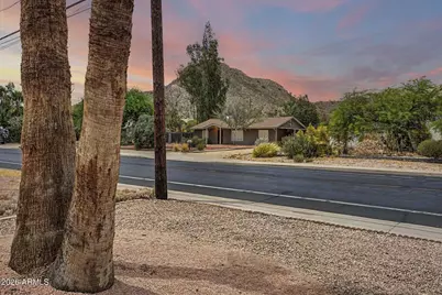 2577 E Sweetwater Avenue, Phoenix, AZ 85032 - Photo 29