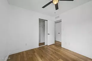 2577 E Sweetwater Ave, Phoenix, AZ 85032 - Photo 31