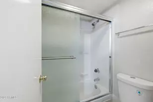 1215 E Lemon St, Tempe, AZ 85281 - Photo 11