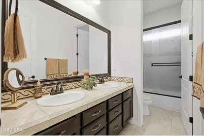 6602 S Bridal Vail Drive, Gilbert, AZ 85298 - Photo 23