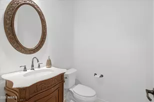 6602 S Bridal Vail Dr, Gilbert, AZ 85298 - Photo 15