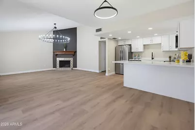 3033 N 39th Street #3, Phoenix, AZ 85018 - Photo 5