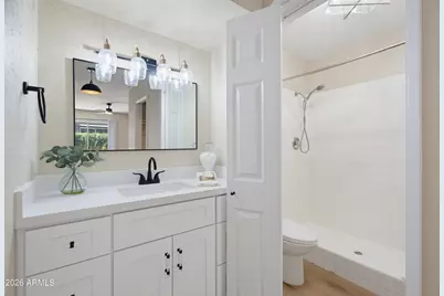 3033 N 39th Street #3, Phoenix, AZ 85018 - Photo 15
