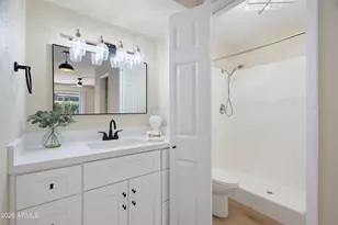 3033 N 39th St, Phoenix, AZ 85018 - Photo 15