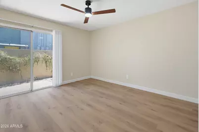 3033 N 39th Street #3, Phoenix, AZ 85018 - Photo 13