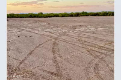 4335 N Roble Circle #-, Eloy, AZ 85131 - Photo 13