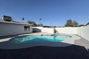 3107 W Tuckey Ln, Phoenix, AZ 85017 - Photo 17