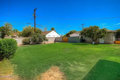 1526 W Windsor Avenue, Phoenix, AZ 85007 - Photo 37