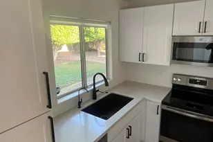 21 N Pueblo St, Gilbert, AZ 85233 - Photo 9