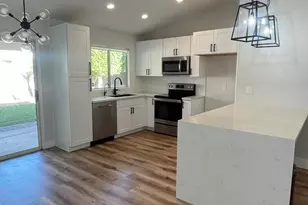 21 N Pueblo St, Gilbert, AZ 85233 - Photo 15