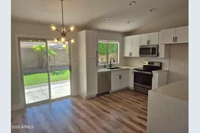 21 N Pueblo Street, Gilbert, AZ 85233 - Photo 11