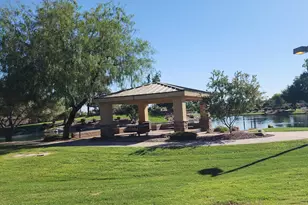 2736 E Sourwood Dr, Gilbert, AZ 85298 - Photo 25