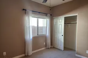 2736 E Sourwood Dr, Gilbert, AZ 85298 - Photo 11