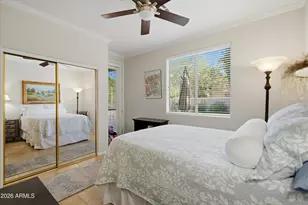 218 W Vinedo Ln, Tempe, AZ 85284 - Photo 39