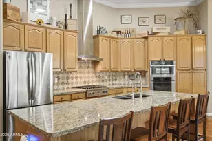 218 W Vinedo Ln, Tempe, AZ 85284 - Photo 23