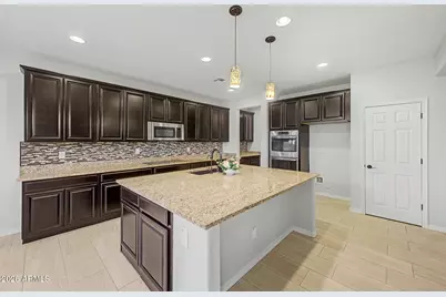 22234 E Tierra Grande Court, Queen Creek, AZ 85142 - Photo 7