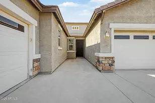 22234 E Tierra Grande Ct, Queen Creek, AZ 85142 - Photo 3