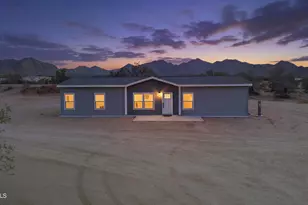 89 N Warren Rd, Maricopa, AZ 85139 - Photo 1