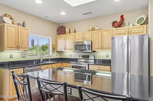 20233 N Sonnet Dr, Sun City West, AZ 85375 - Photo 13